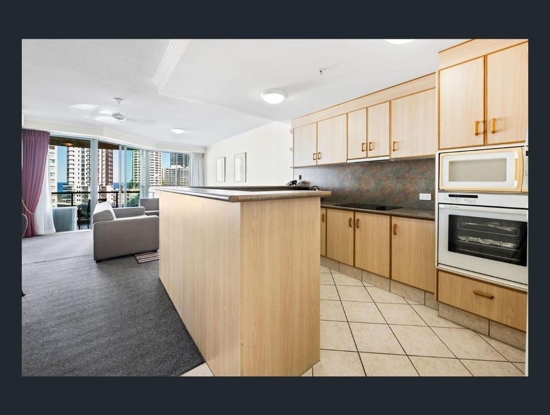 Holiday Holiday Sun City Apartments Gold Coast Room photo