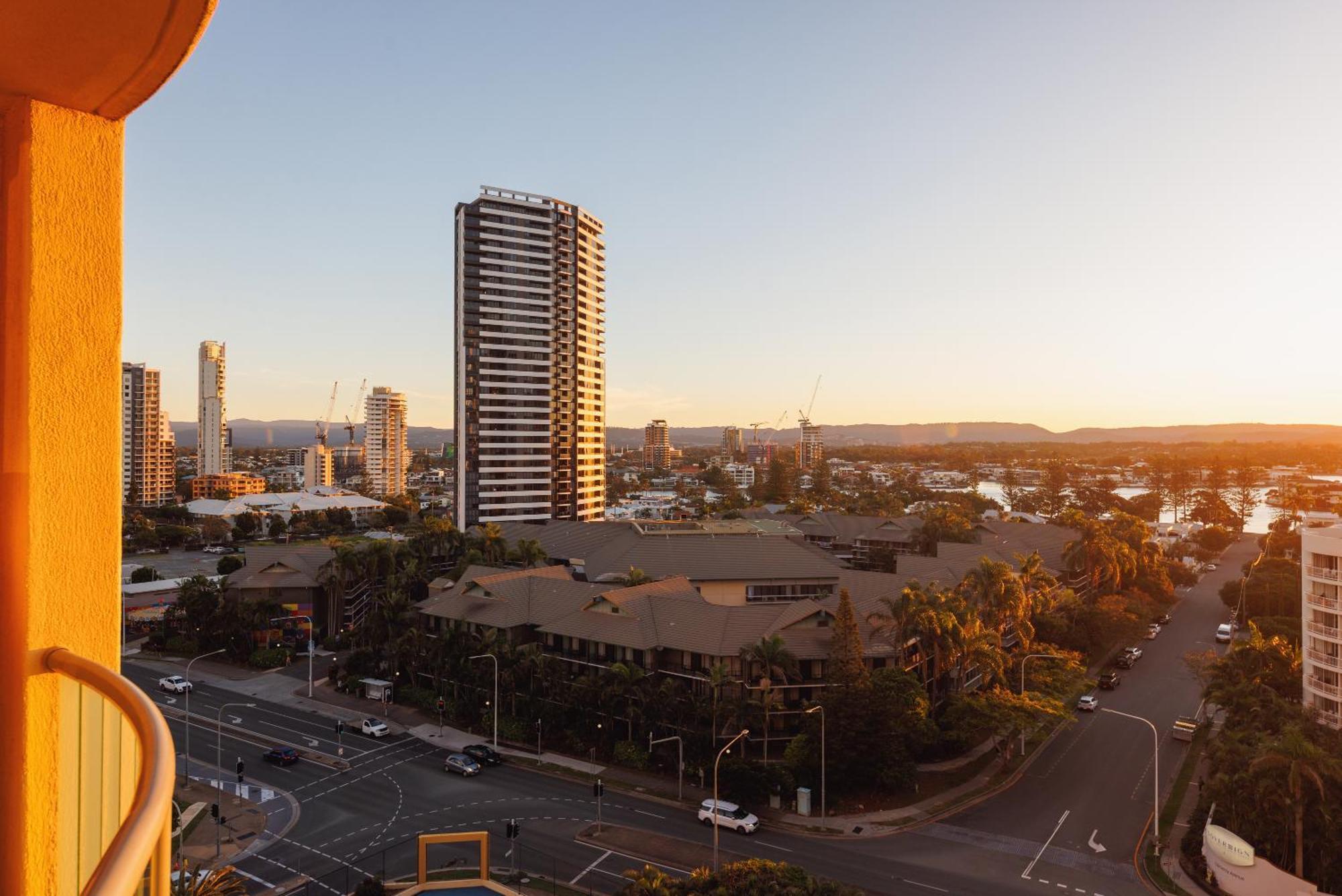 Holiday Holiday Sun City Apartments Gold Coast Room photo